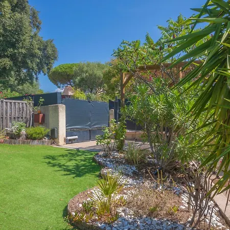 Pinede Romane Апартаменты *